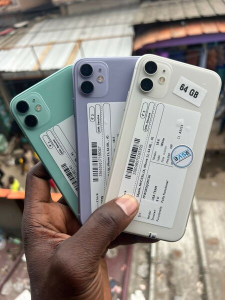 iPhone 11