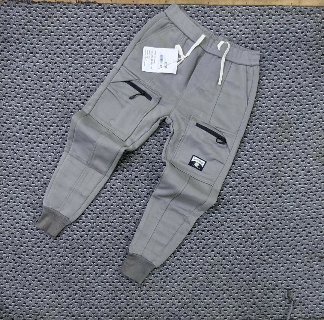 Sweat pants