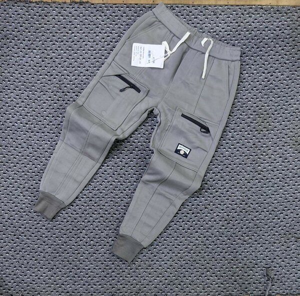 Sweat pants