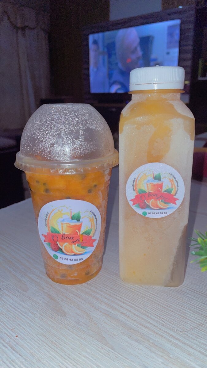 1 Côcôta passion et 1 jus pass