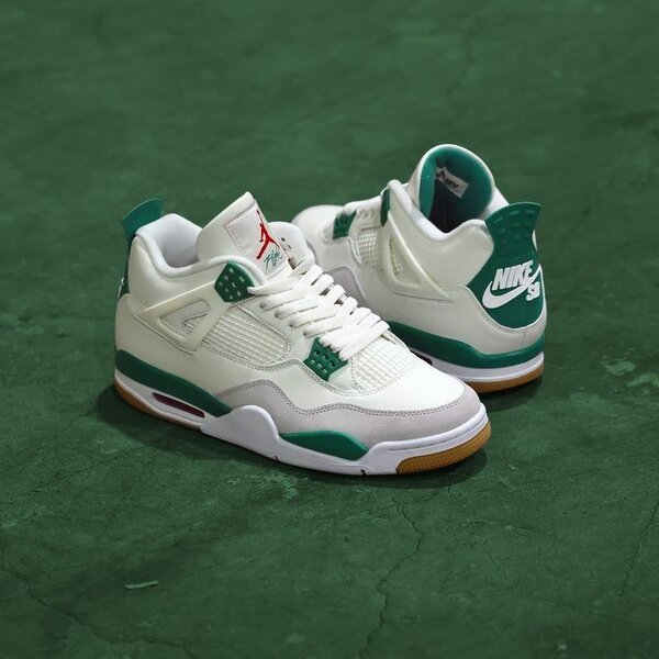Jordan Retro 4