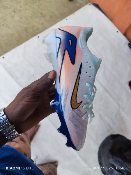 Crampons