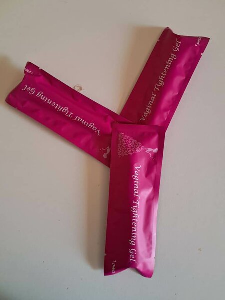 Tightening gel