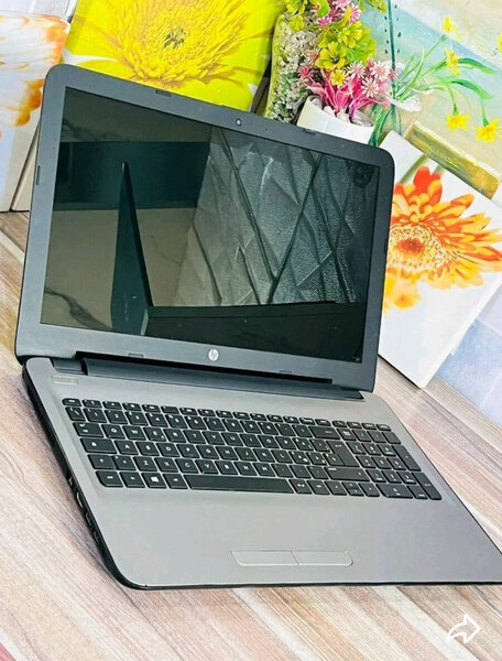 HP Laptop 15.6 pouces