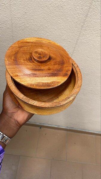Soupière en bois
