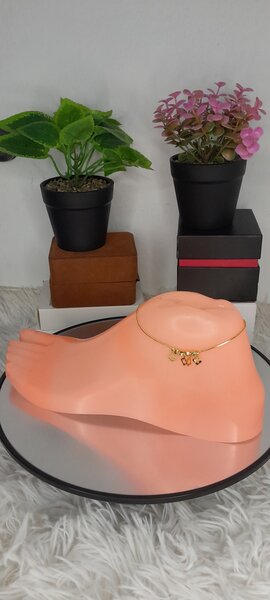 Chaîne au pied motif Losanges