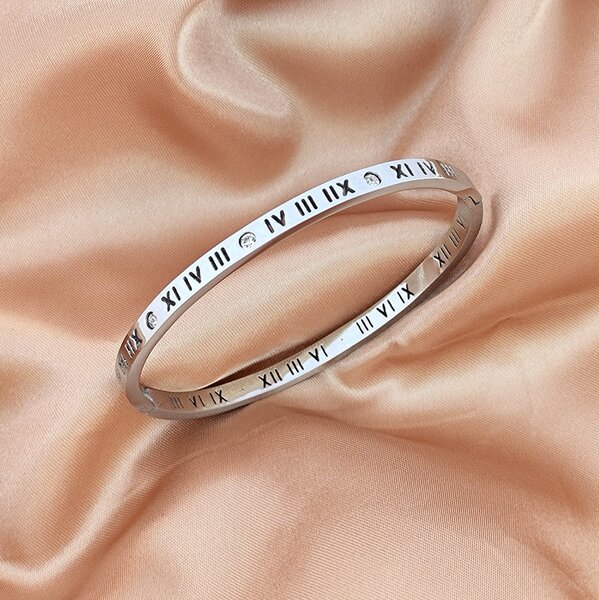 Aesthetic bracelet