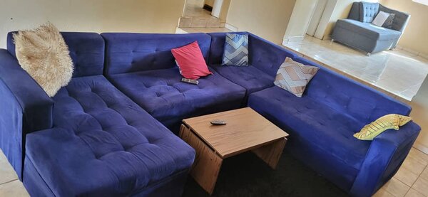 L SHAPED COUCH