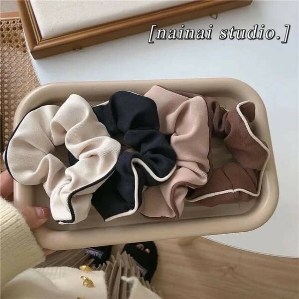 Muju Scrunchies