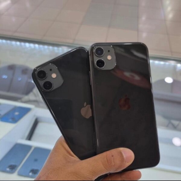 iPhone 11