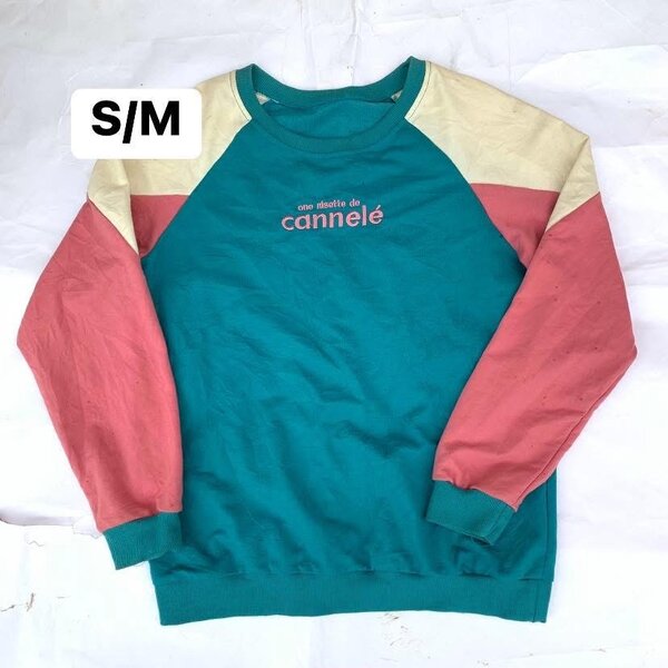 Salaula sweatshirts