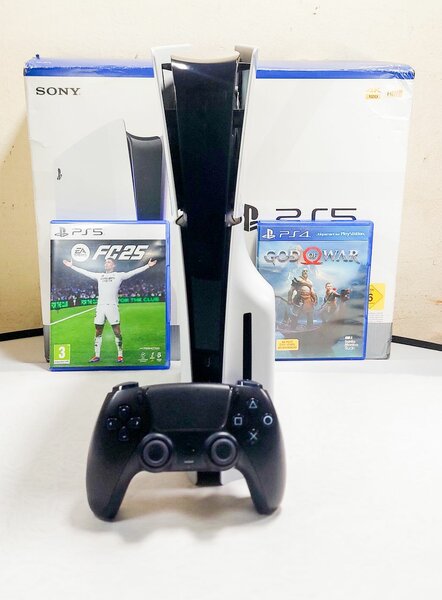 Ps5 slim casi neuf