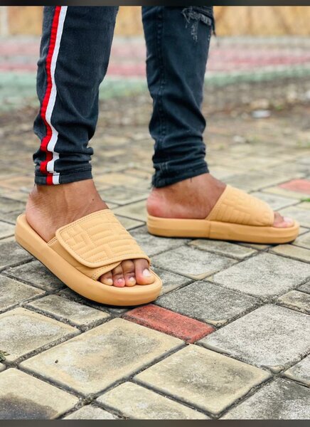 Sandales