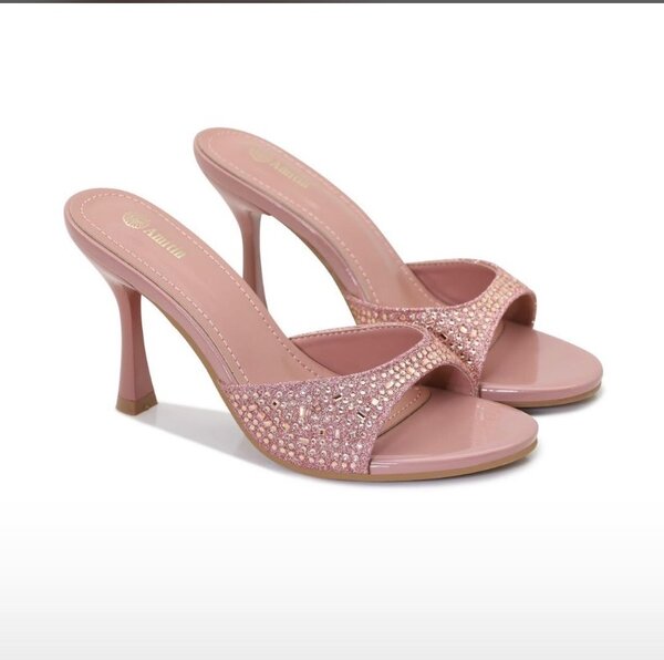 Talons ouverts