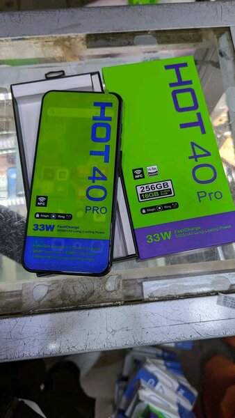 Infinix hot 40 pro 256GB 16GB RAM première copie dubaï