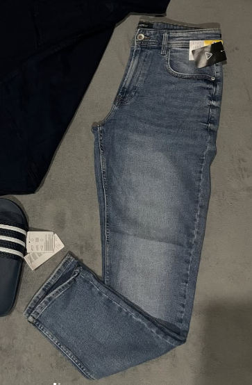 Jeans size 34
