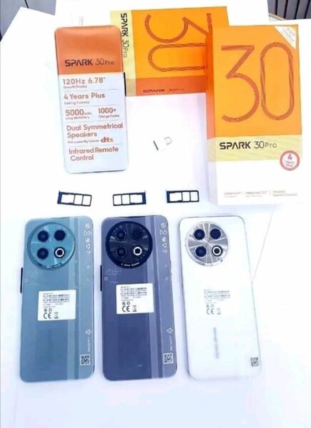TECNO SPARK 30 PRO 256GB 16GB RAM première copie identique