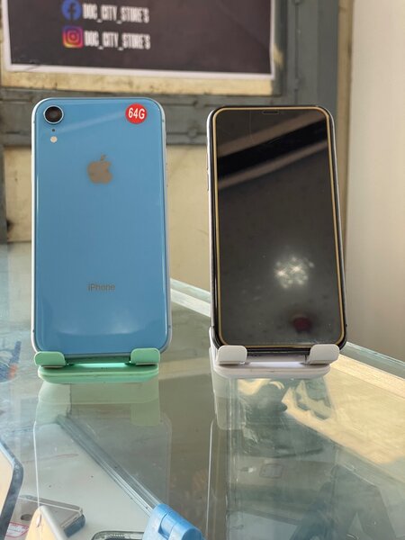 iPhone XR