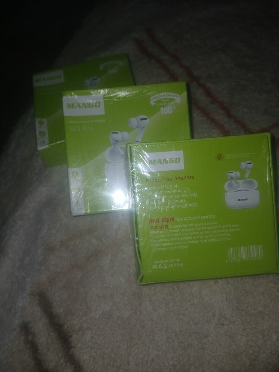 Mango earbuds