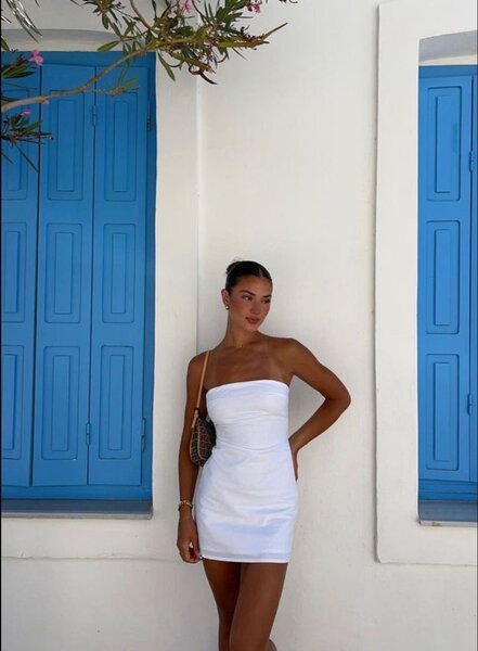 Robe courte