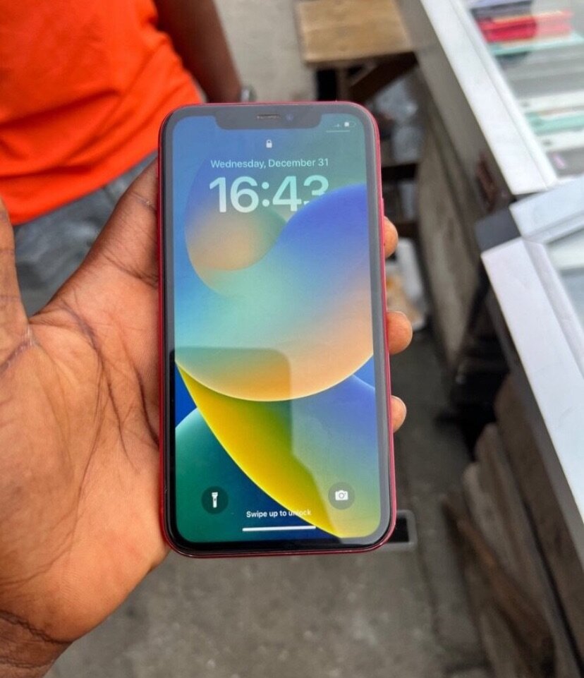 iPhone 11