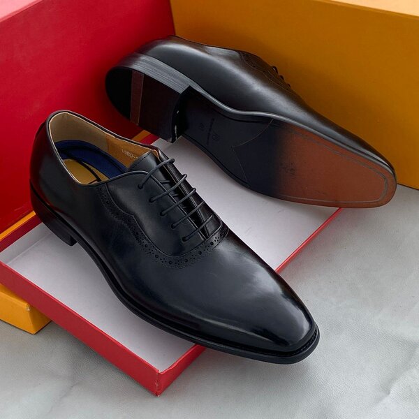 Men solid shoes