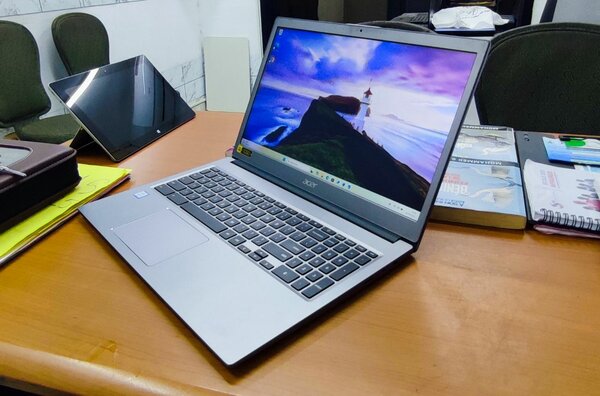 ACER I3 SLIM 8TH GEN