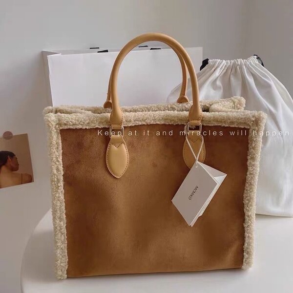 Ladies Hand bag