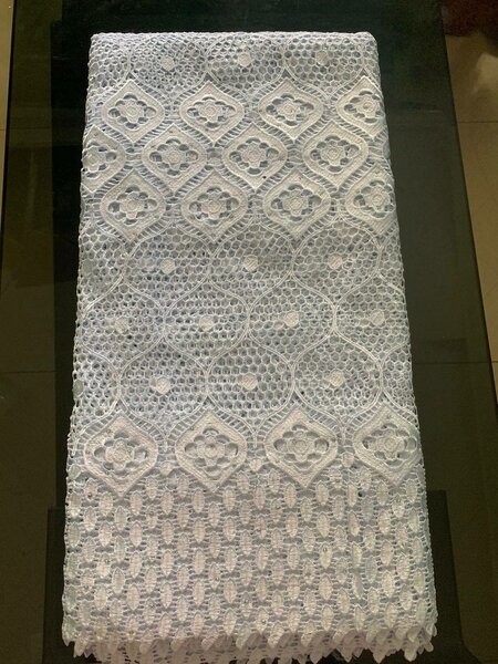Dentelle guipure