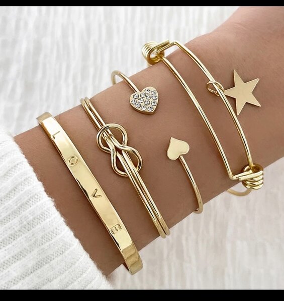 Bracelet
