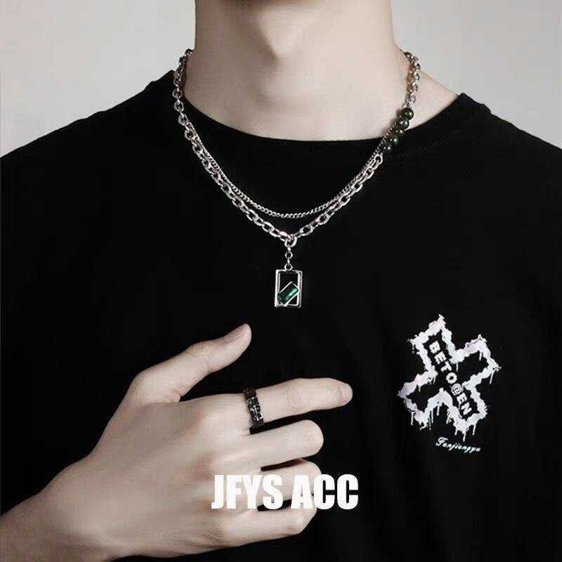 Hip hop chains