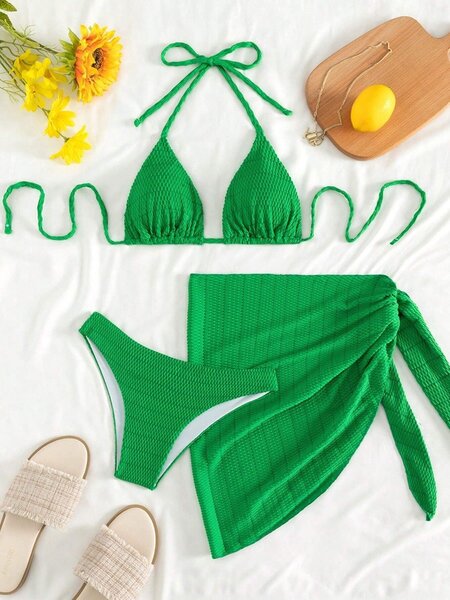 Three piece bikini set