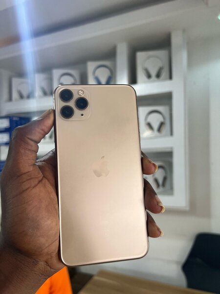 11 pro max 256 gig