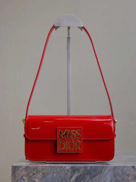 Sac à main Miss Dior élégant