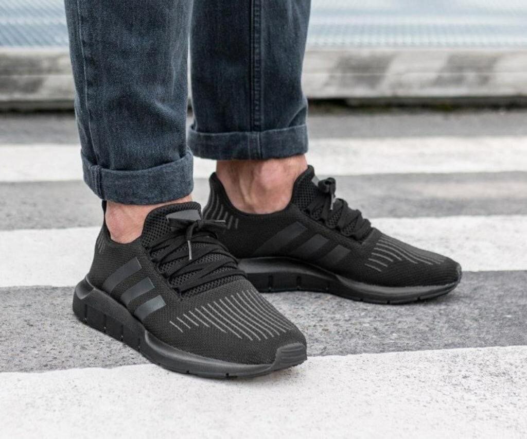 ADIDAS THREE LINES