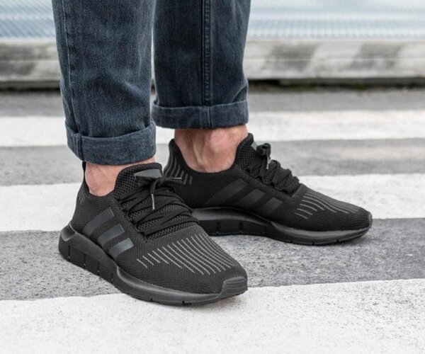 ADIDAS THREE LINES
