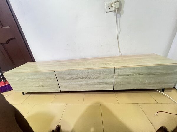 Tv stand console