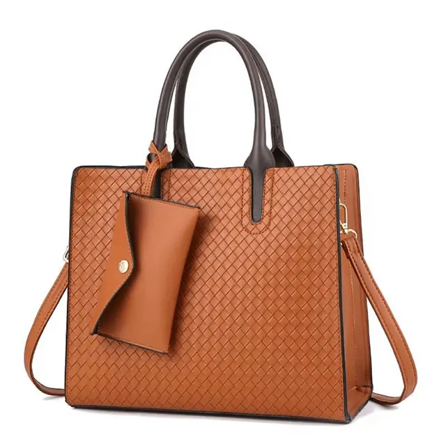 Chic sacs à main de très bonne qualité et bien grand