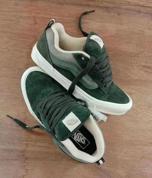 Vans of the wall