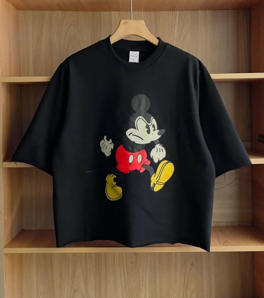 Cropped T-shirts