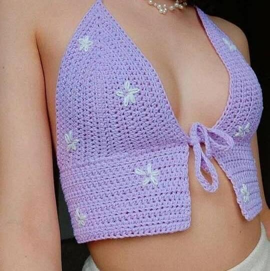 Top en crochet tendance