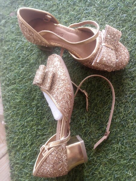 Heel sandals