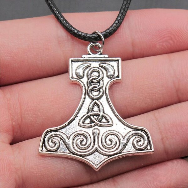 Mens necklace