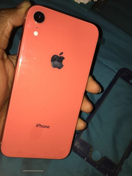 iPhone XR