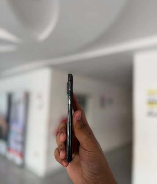 iPhone X