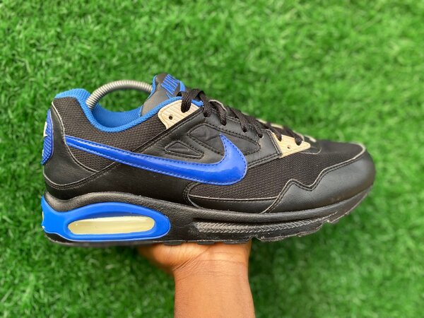 NIKE AIRMAX