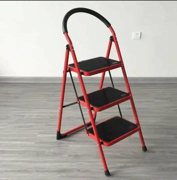 Escabeaux pliable de 3 marches Rouge et Noir