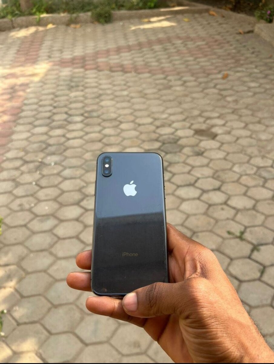 RIGHER IPHONES