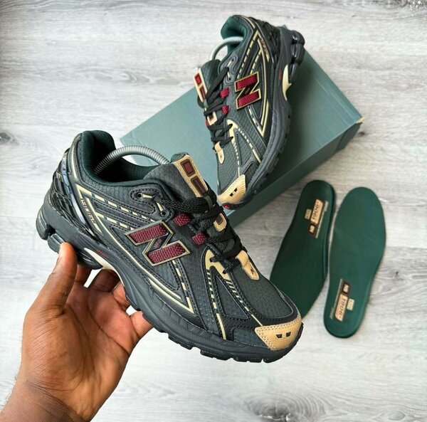NEW BALANCE 1906