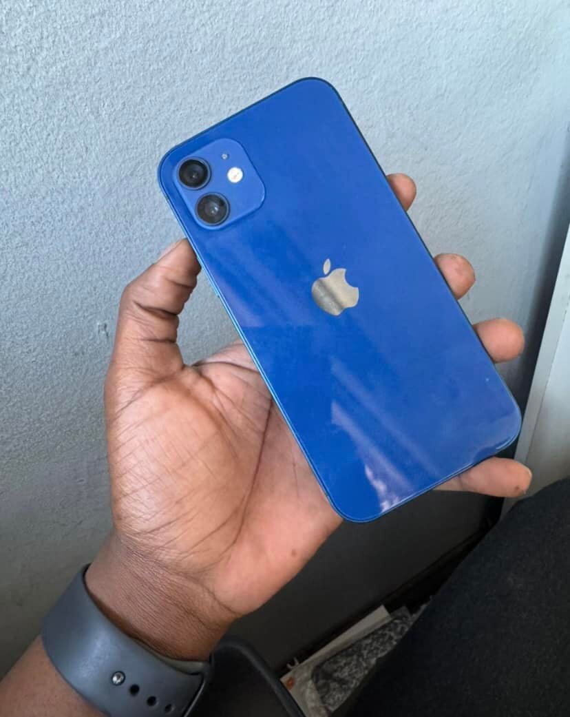iPhone 12 64Gb